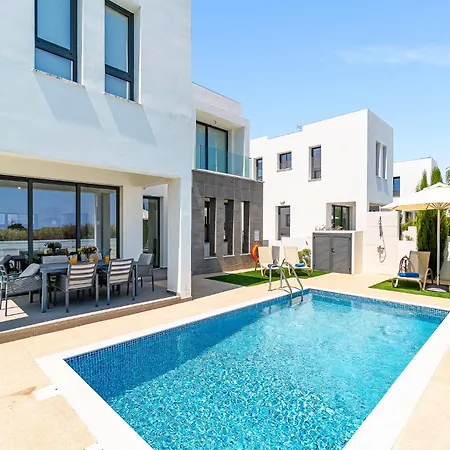 Villa Alassia 20 By Ezoria