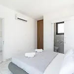 Alassia 20 By Ezoria Villa Paralimni