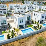 Villa Alassia 20 By Ezoria Paralimni
