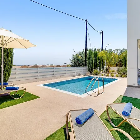 Alassia 20 By Ezoria