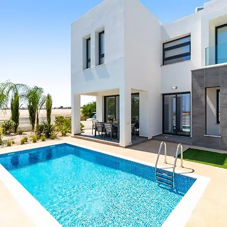 Alassia 20 By Ezoria Vilă