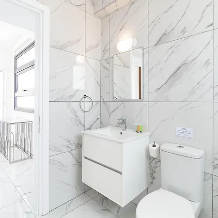 Vilă Alassia 20 By Ezoria *