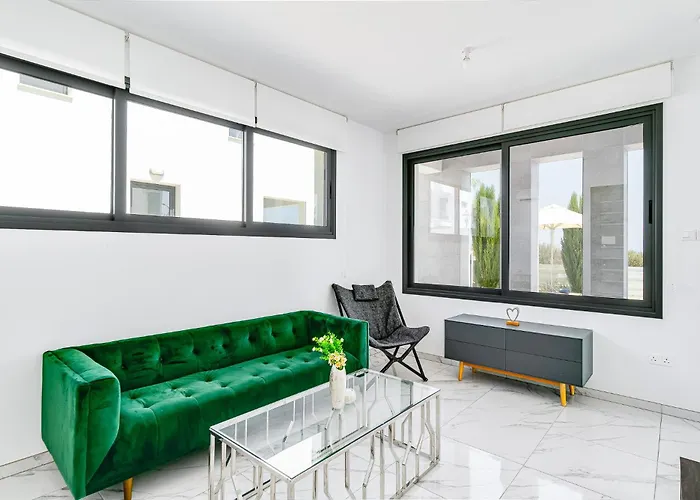 Villa Alassia 20 By Ezoria *