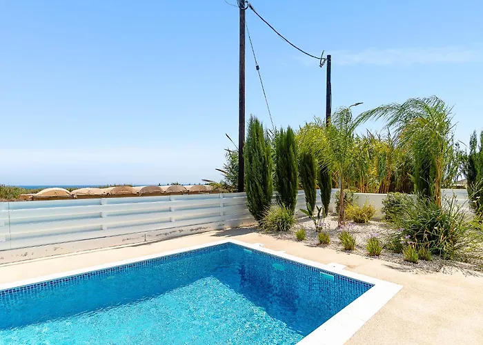 Alassia 20 By Ezoria *