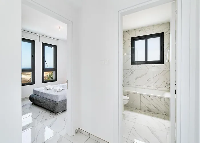 Alassia 20 By Ezoria Villa *